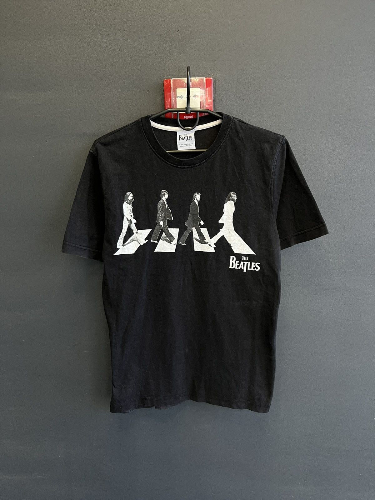 Vintage 2009 The Beatles Abbey Road Silhouette Band Tee, Shirt Outfit, Gift For Men, For Women