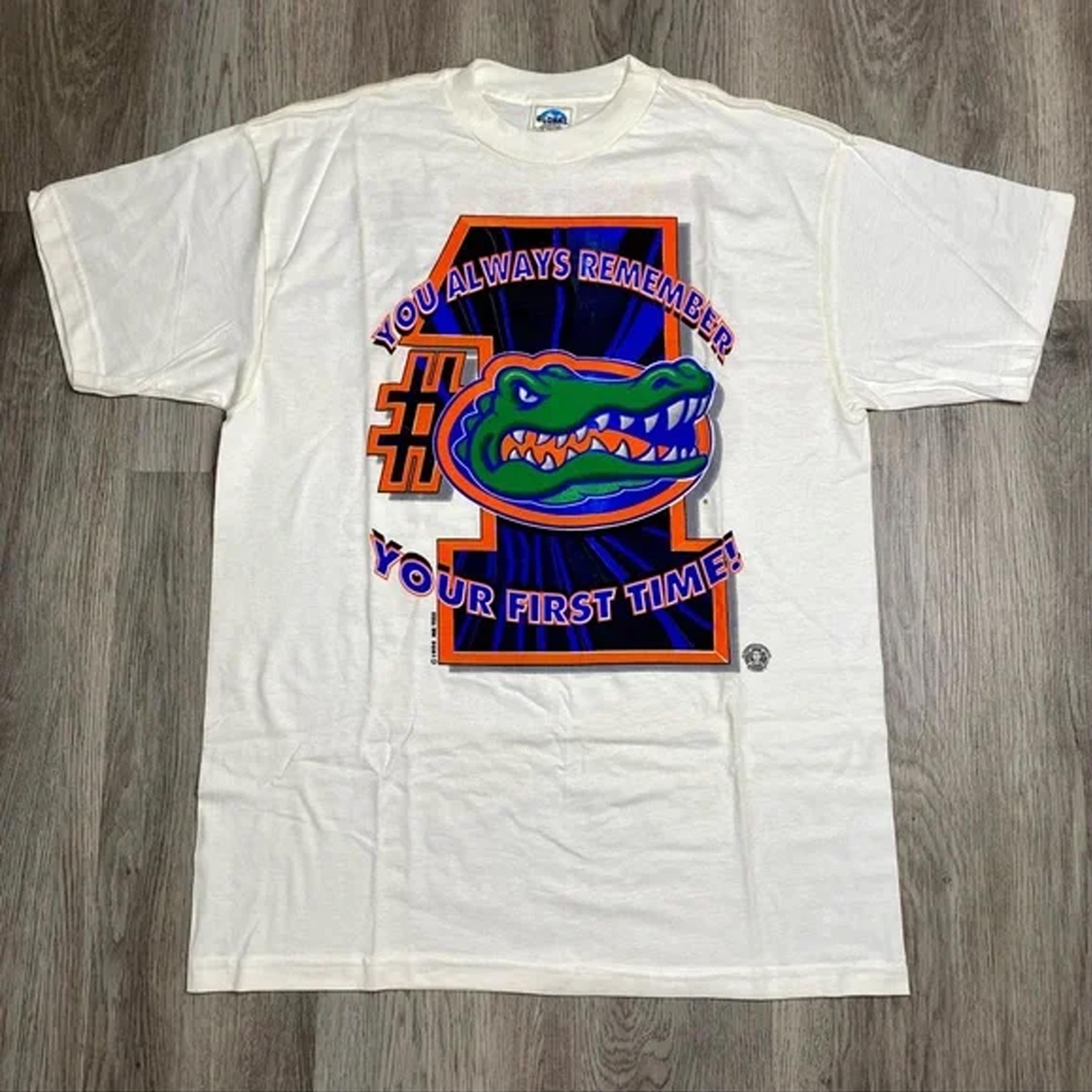 Vintage 90s Florida Gat0rs 1996 National Champions? T-Shirt