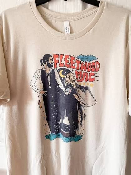 Vintage Fleetwood Mac v1 Tee Shirt Outfit, Shirt Outfit Idea